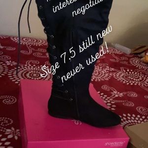 Lace boot
